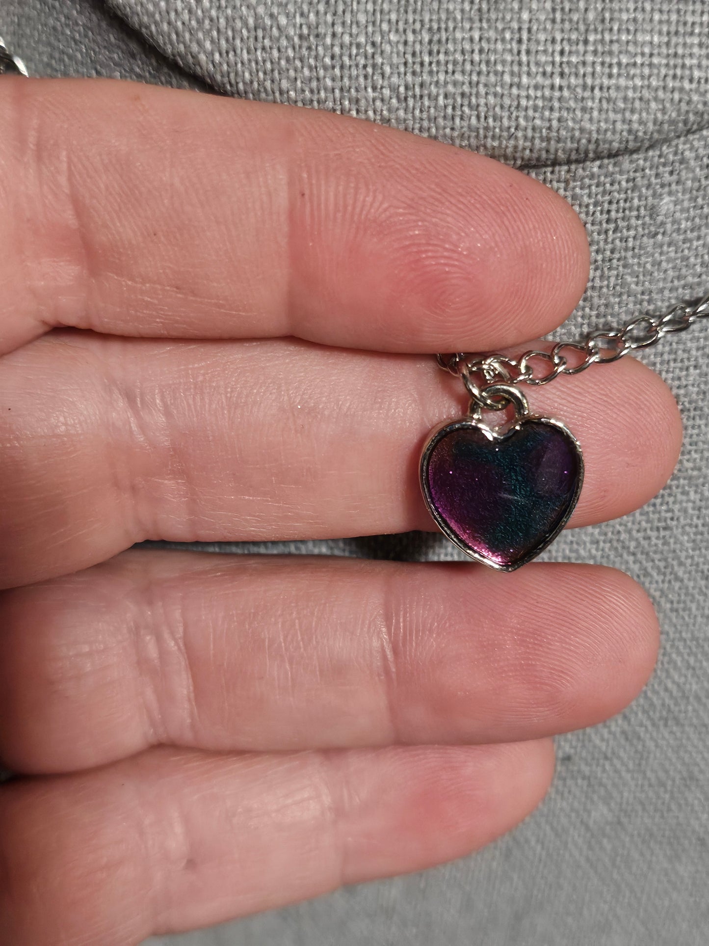 Close Bezel Resin Necklaces